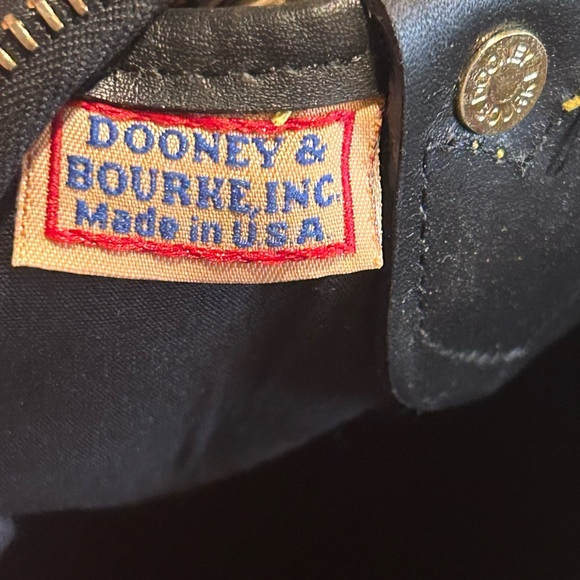 NEW Dooney & Bourke purse - Picture 8 of 10